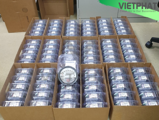 Đồng hồ đo chênh áp nhập khẩu